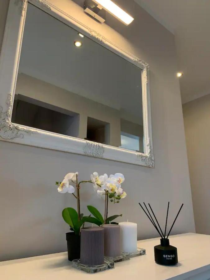 R&J Guesthouse Ro0M Grindavík Dış mekan fotoğraf